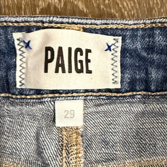 PAIGE Margot High-Rise Cut-Off Hem Blue Denim Shorts Size 29 - Picture 2 of 6
